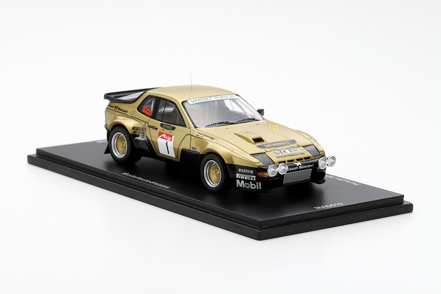 Porsche 924 Carrera GTS - Int. ADAC-Metz Rallye 1981 - Röhrl - Geistdörfer - Spark MAD010 1:43 Porsche 924 Carrera GTS - Int. ADAC-Metz Rallye 1981 - Röhrl - Geistdörfer - Spark MAD010 1:43
