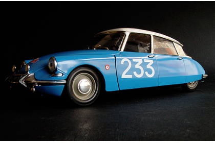 格安販売の Rallye - 19 DS Citroën Automobile 1963 Monte-Carlo ミニカー